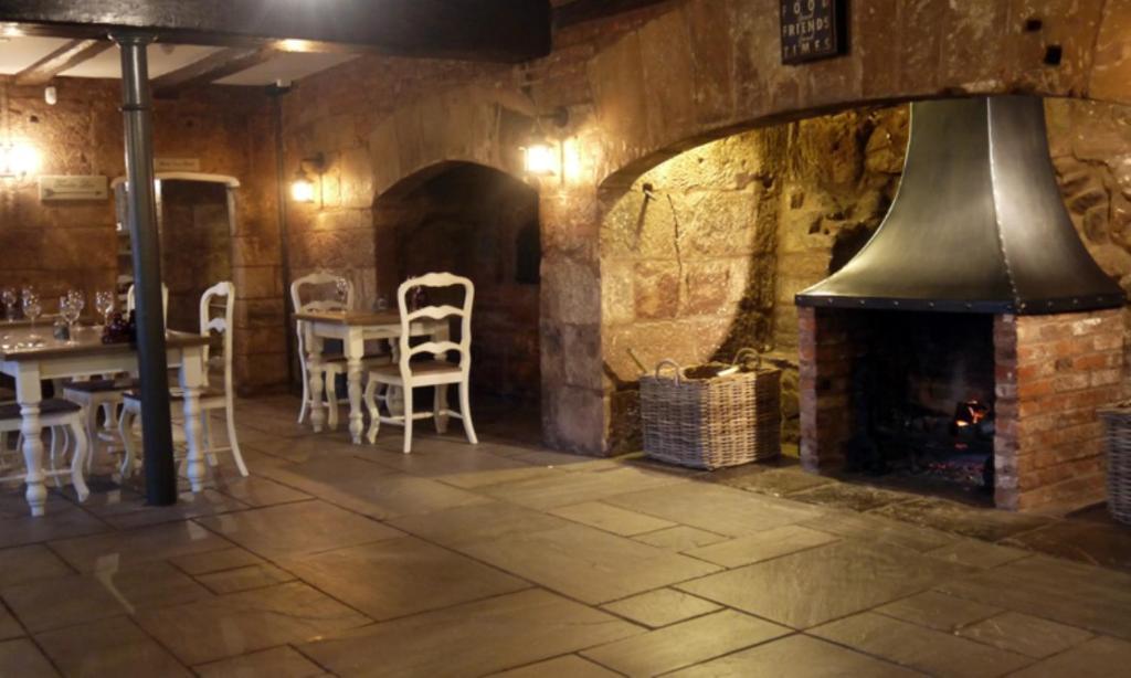 Weston Hall Stafford Ngoại thất bức ảnh